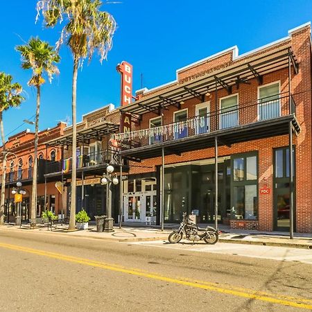 Frontdesk 1910 E 7Th Ave Apts Historic Ybor Tampa Apartman Kültér fotó